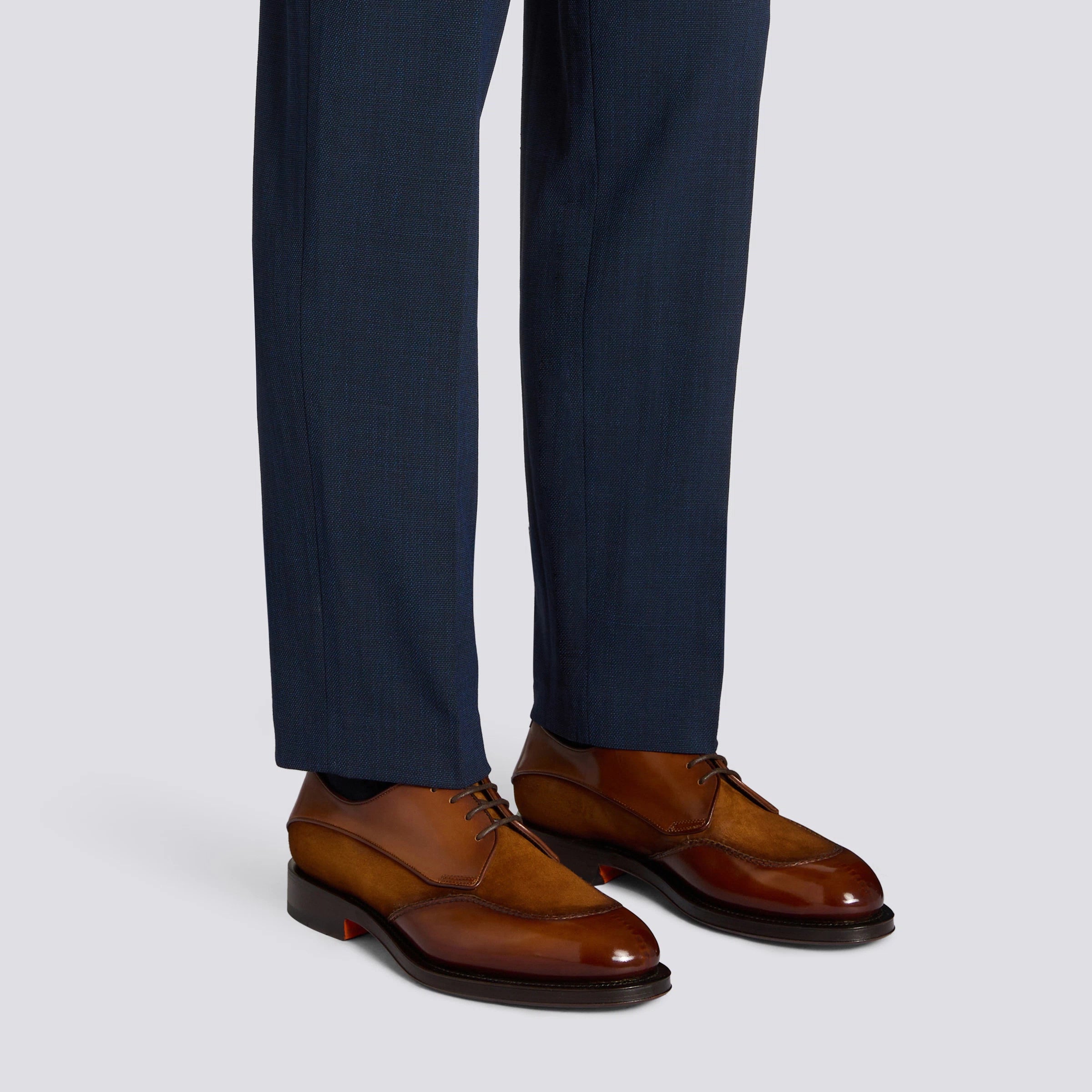 Men’s light brown leather and suede Derby shoe